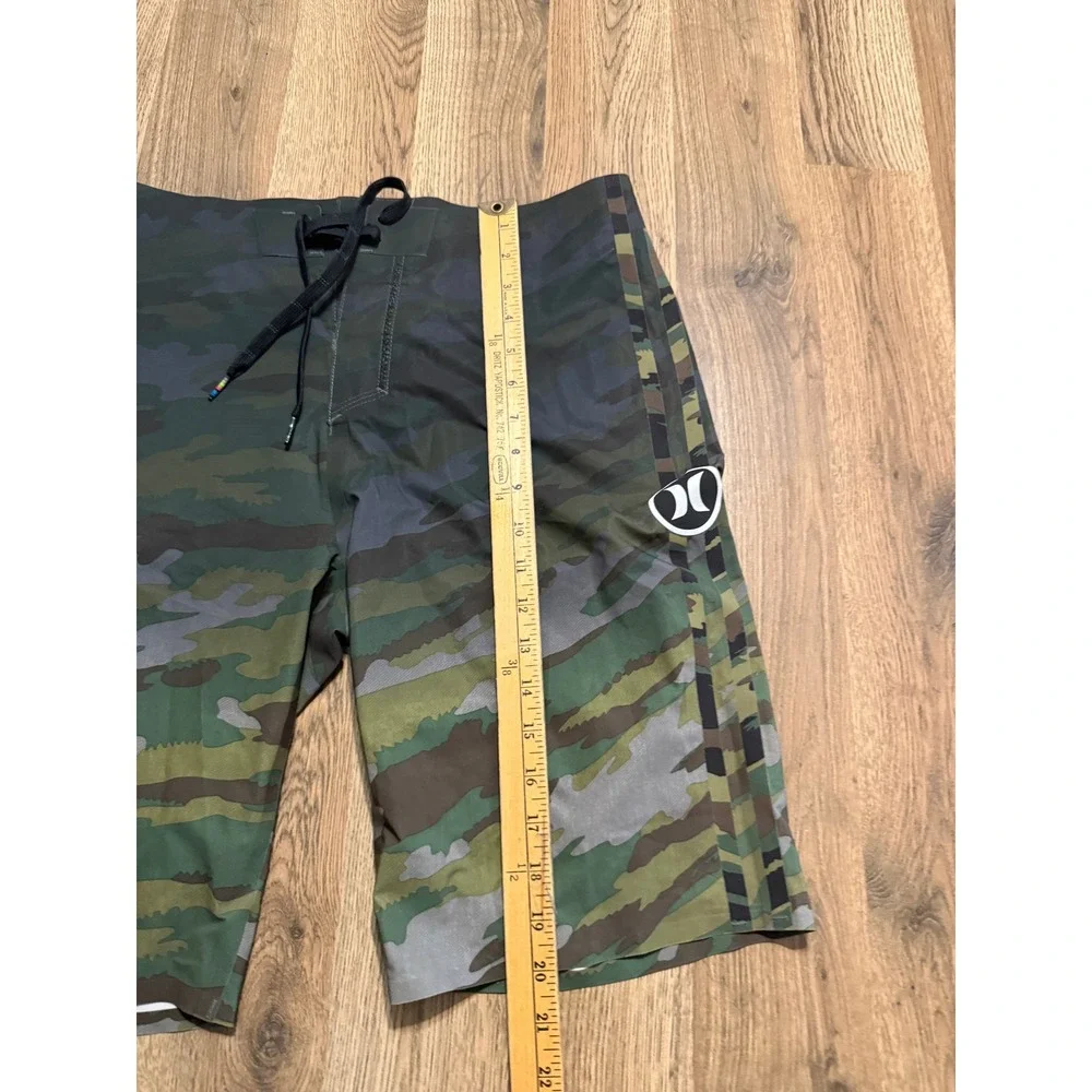 Hurley Board Shorts Mens 29 Camo Adult Swim Trunks Stretch Surf Excellent